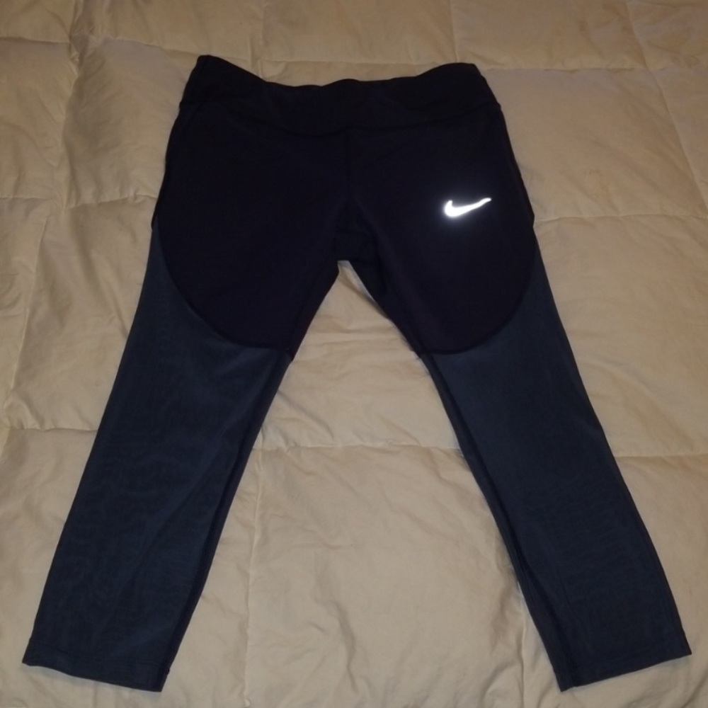 Nike leggings